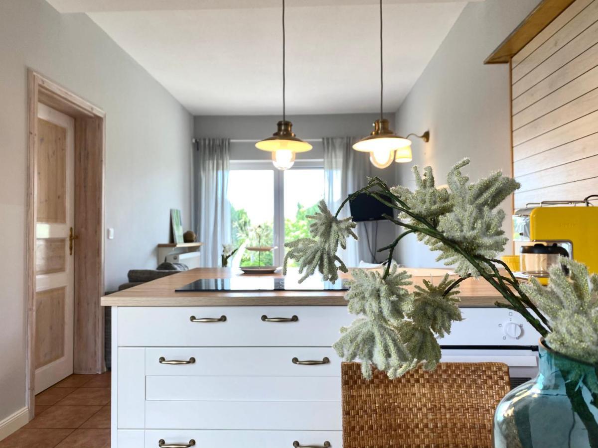Apartmenthaus Luett Meer Ludorf ภายนอก รูปภาพ